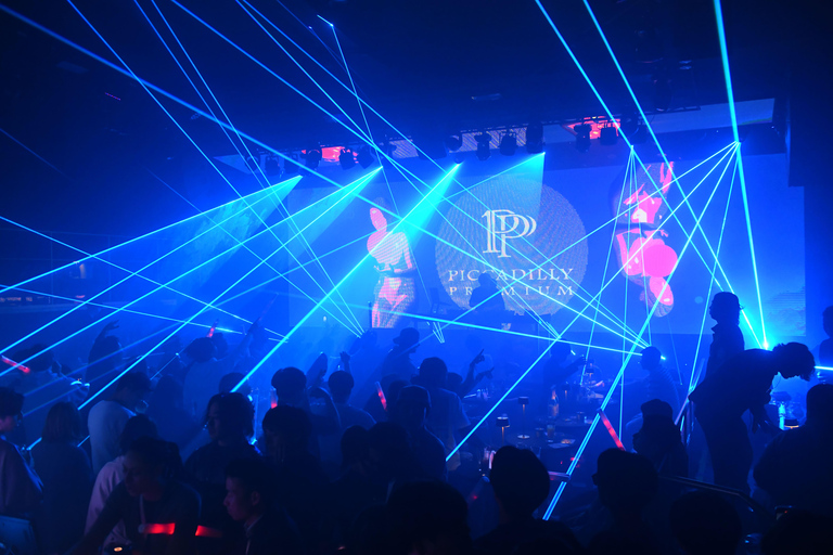 PICCADILLY PREMIUM Espetáculo ao vivo e clube noturnoQuarto real