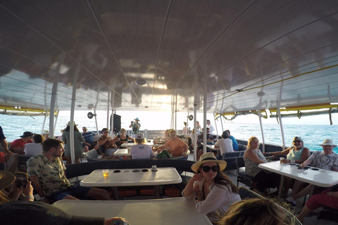 Isla Mujeres: Sunset Cruise with Live Saxophone Music