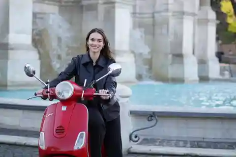 Rom: Vespa-tur med historiske byrundvisninger