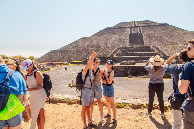 From Mexico City: Teotihuacan Pyramids and Bike Tour