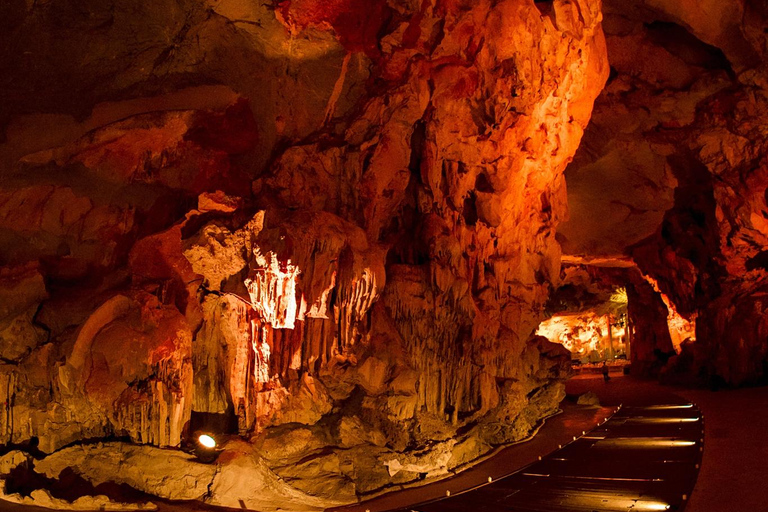 Dragon Pearl Cave Dining & Show Experience