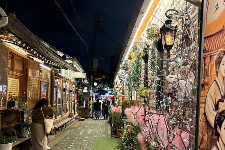 Seoul Evening Highlights: Ikseon-dong, Naksan & Bugak View