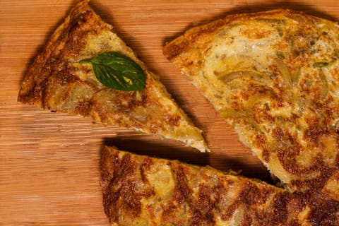 Madrid: Tortilla Class with Vermouth & Wine