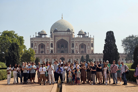 Delhi: Old and New Delhi Private Full or Half-Day Tour Full Day Tour with Guide Only - (Without Car & Driver)