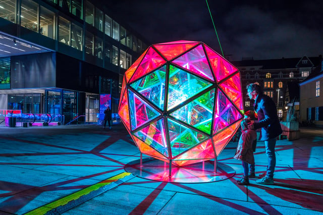 Amsterdam: Crociera del Festival della Luce con snack caldi e bevande