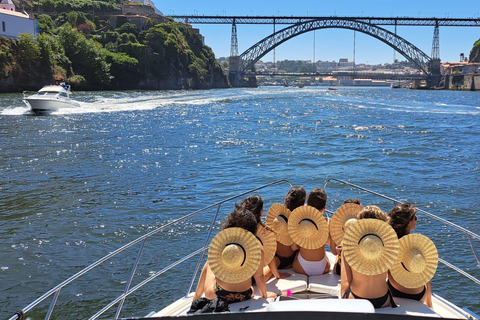 Porto: Luxury Yacht Tour of the 6 Bridges and Douro Estuary Sunset Tour