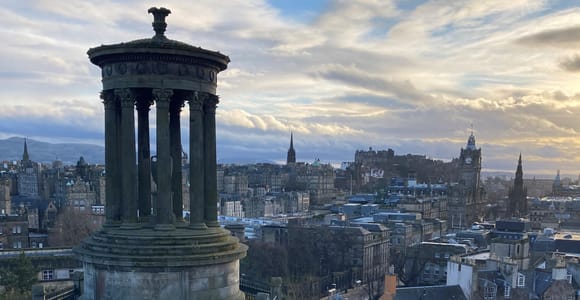 Edinburgh: Old Town guided walk with local guide