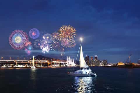 Busan: Luxury Ocean Journey – Blue Line Capsule & Yacht - Image 3