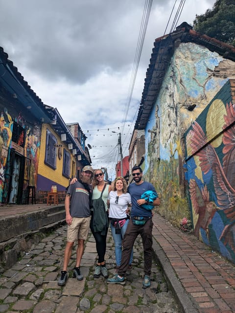 Colagem de mídia