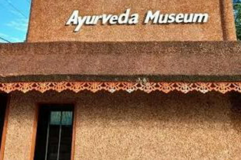 Kandy: Mahiyangana, Dambana, Sorabora Tank, & Wasgamuwa Tour