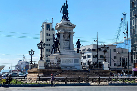 Depuis Santiago : excursion à Valparaíso/San AntonioDepuis Santiago : excursion en bateau à Valparaíso/San Antonio