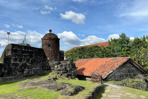 Manila: tour della città di mezza giornata o di un giorno interoManila: tour guidato di mezza giornata