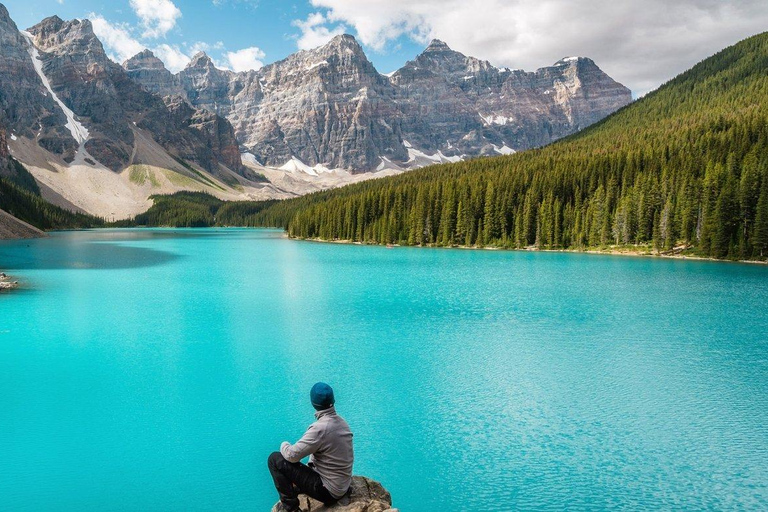 Halvdagsutflykt i liten grupp till Lake Louise och Moraine Lake