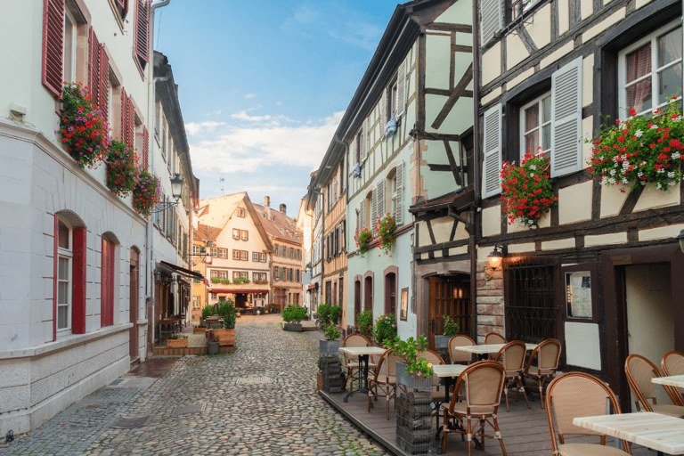 Strasbourg : Guided walking tour with a local guide