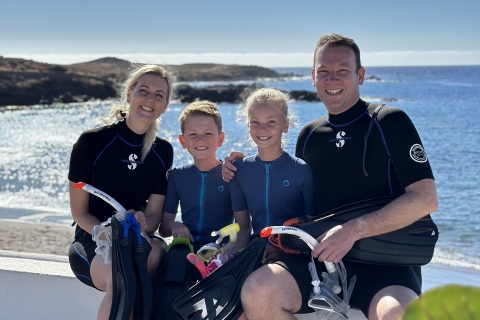 Tenerife: Descubrir la Bahía de las Tortugas haciendo snorkel con vídeoExcursión privada de snorkel en Bahía Tortuga con fotógrafo