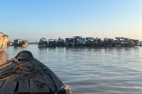 Mercado Flotante, Aldea de las Flores Auténtica Excursión por el Delta del Mekong