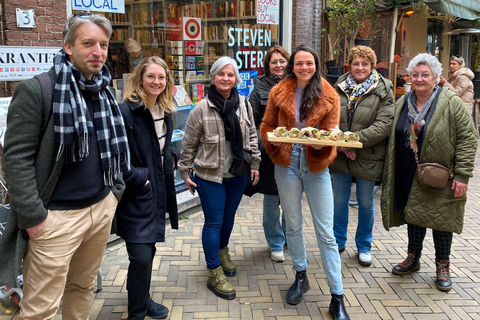 #1 Tour gastronômico em Utrecht: coma, caminhe e desfrute com um guia localUtrecht: excursão gastronômica vegana como um local