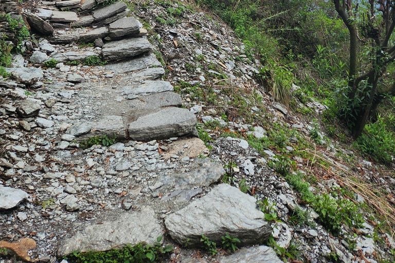 Annapurna Base Camp Trek: 12-Day Guided Tour