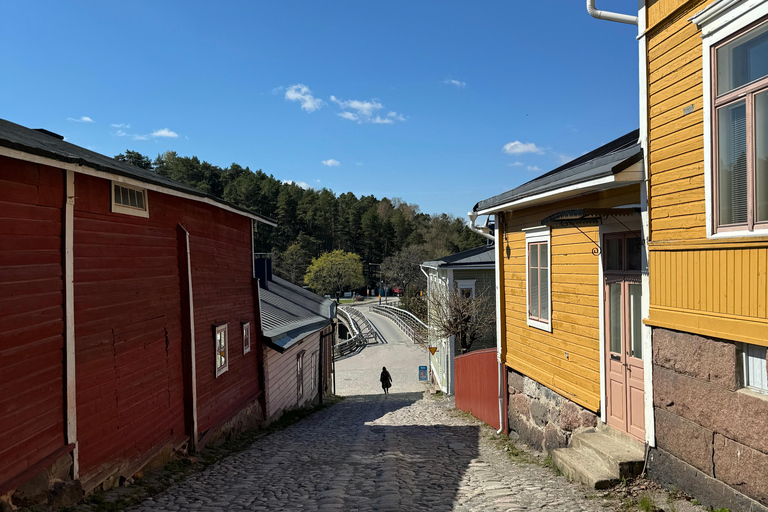 Helsinki: Porvoo Private Tour with Guide and Car