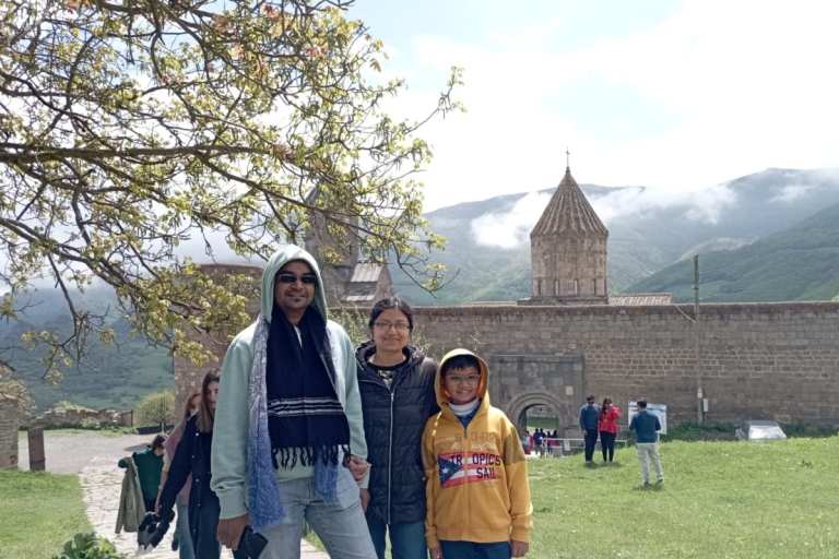Von Eriwan aus: Khor Virap, Region Areni, Noravank, TatevPrivate Tour mit Guide