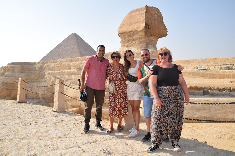 De Sharm el-Sheikh: Excursão de 1 dia ao Cairo com ingresso de aviãoCairo: excursão privada com voo de volta a Sharm El Sheikh