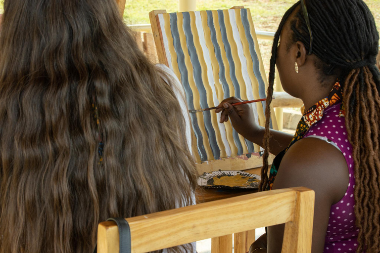 Pittura tradizionale Umogogo con una vista incredibileUmugongo Paint Experience: Esplorare l&#039;arte tradizionale ruandese