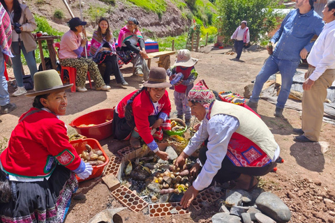 Flavor and Culture in Parcarhuasi: Ancestral Textiles and Pachamanca Banquet
