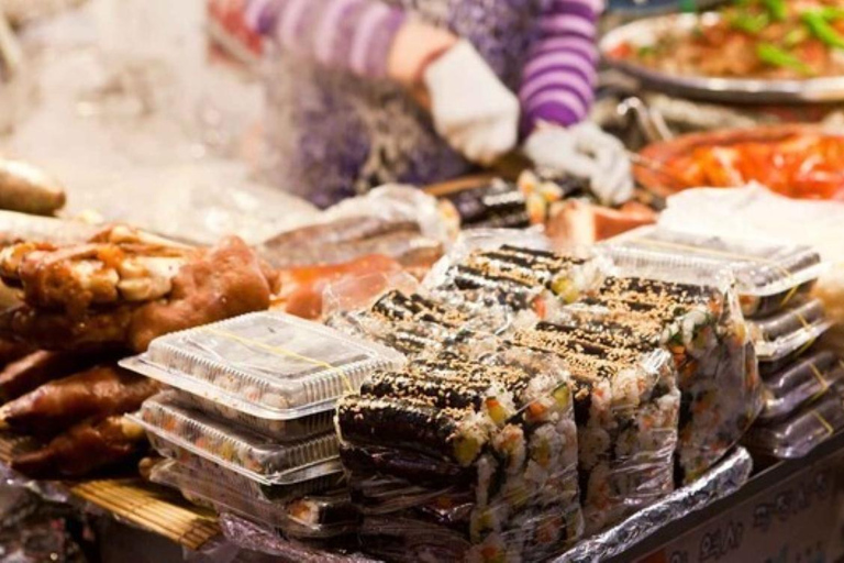 Seoul: Hidden Gems of Evening Tour & Gwangjang Market Pick up at Hongik Uni station exit No.3