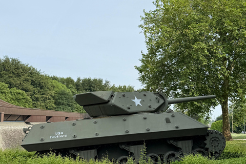 Paris: Normandy D-Day, Omaha Beach & American Cemetery Paris: Normandy D-Day Round-Trip Experience