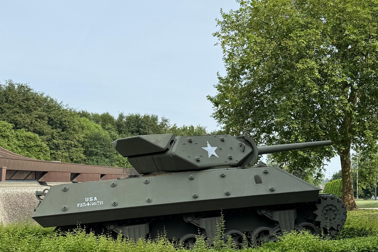 Paris: Normandy D-Day, Omaha Beach & American Cemetery Paris: Normandy D-Day Round-Trip Experience