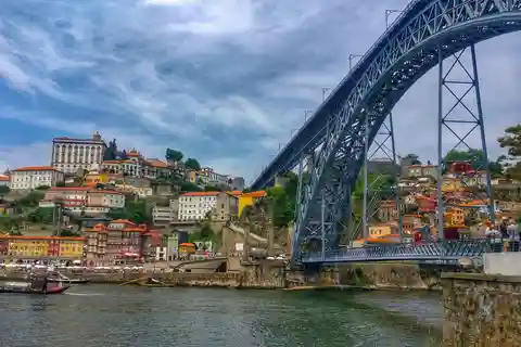 Porto: Tour guiado na cidade com guia local