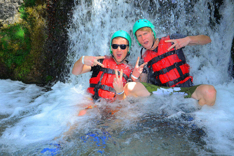 Ganztägiges Rafting mit Mittagessen