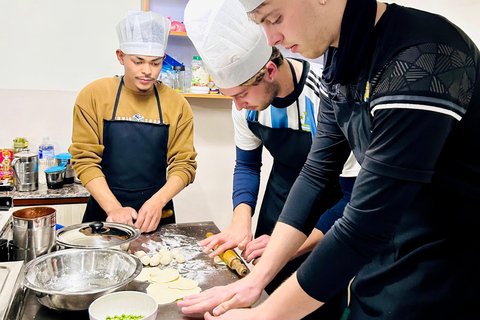 Momo maken en kookles in Kathmandu