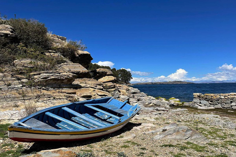 Titicaca lake 2 days/1 night: visit Uros, Taquile & Amantani