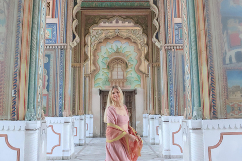 Jaipur: Private Photoshoot Tour with Local Photographer