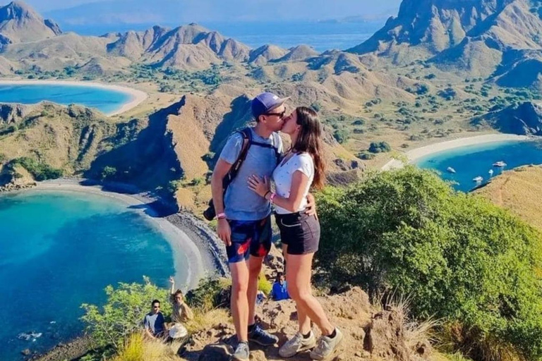 Labuan Bajo: Komodo National Park Speedboat Day Trip