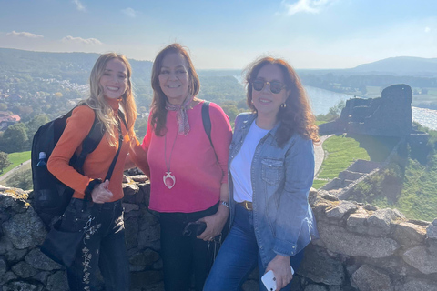 ثلاث قلاع في يوم واحد: اكتشف التراث المهيب