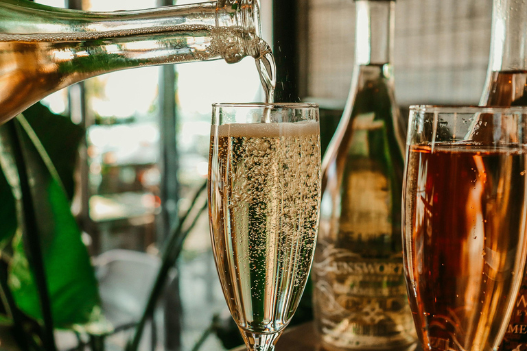 Grand Canal Private Gondola Tour with Chilled Prosecco