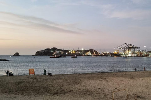 SANTAMARTA: TOUR Remanso, Taganga, Playa Grande Almoço e Snorkel IncluídoSANTAMARTA: TOUR Remanso, Taganga, Playa Grande Almoço e mergulho com snorkel incluídos