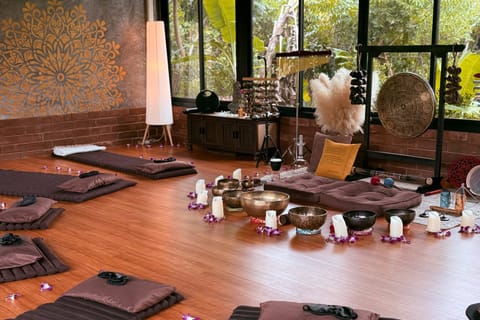 Phuket: Sound Healing Session with Singing Bowls & Gong