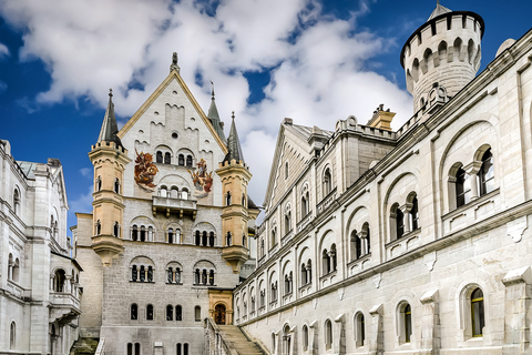 From Munich: Neuschwanstein Castle Full-Day Trip From Munich: Neuschwanstein Castle Full-Day Trip in English