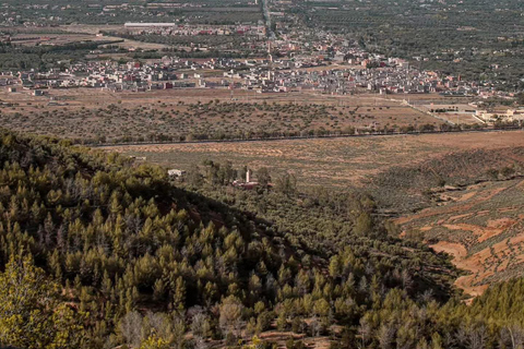 马拉喀什：乌里卡山谷一日旅行：导游徒步和午餐马拉喀什：奥里卡山谷一日旅行：导游徒步和午餐