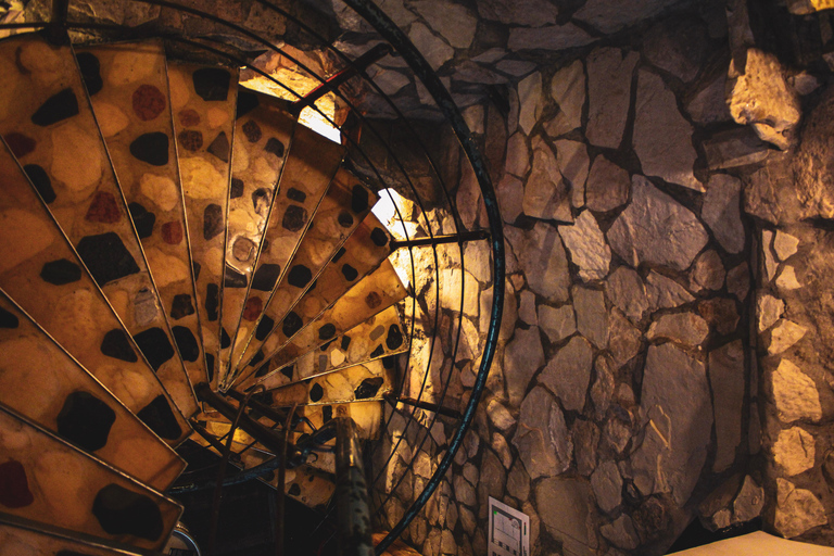 Riga: 14 Beers Tasting Experience - Aussie Backpackers Bar