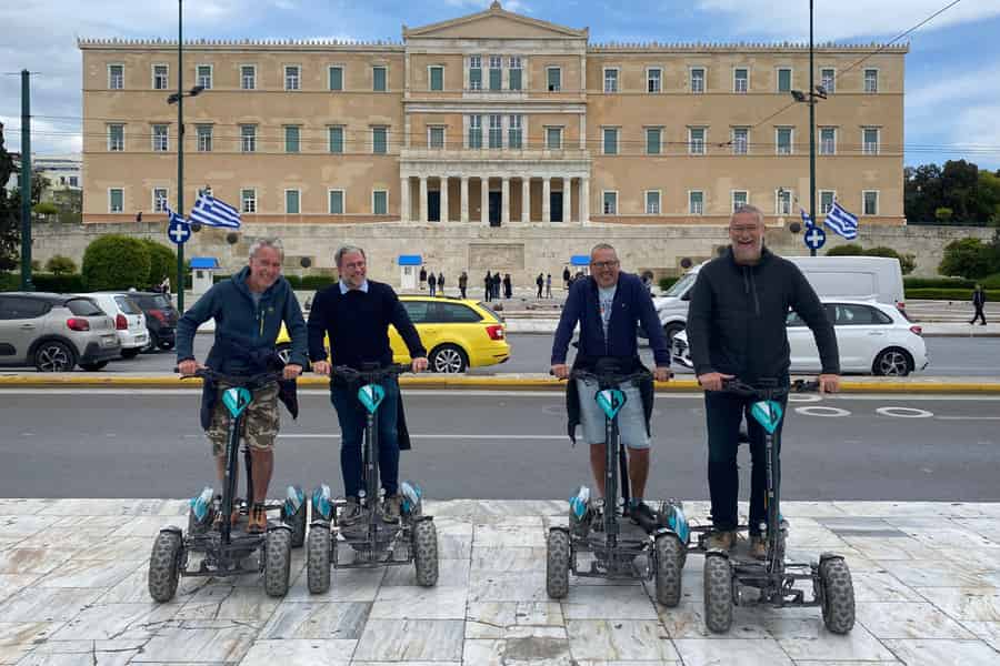 Modernes Athen mit dem Elektro-ATV-Roller. Foto: GetYourGuide