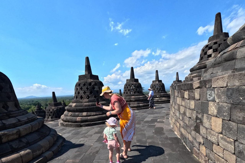 Yogyakarta: Private Borobudur Climb & Chicken Church