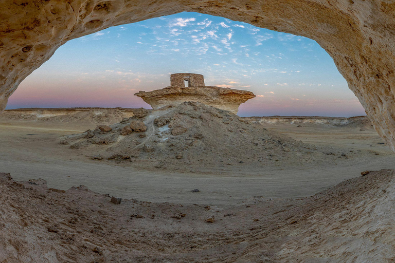 Doha: Gira por la Costa Oeste ,Escultura de Richard Serra, Zekreet