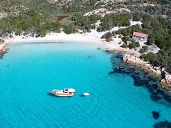 Palau o La Maddalena: tour in barca in legno all'arcipelago