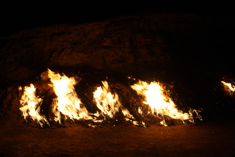 Baku: Gobustan & Absheron 4x4 Journey with Traditional Lunch Gobustan & Absheron daytrip with Entrance fees
