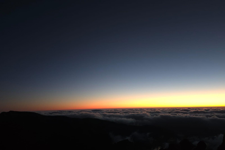 Madeira: Pico do Arieiro Sunrise Tour