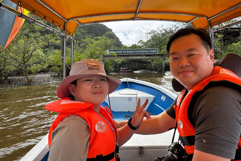 Kuching: Bako Wildlife Day Tour